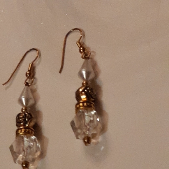 Jewlery Earrings - Picture 3 of 4
